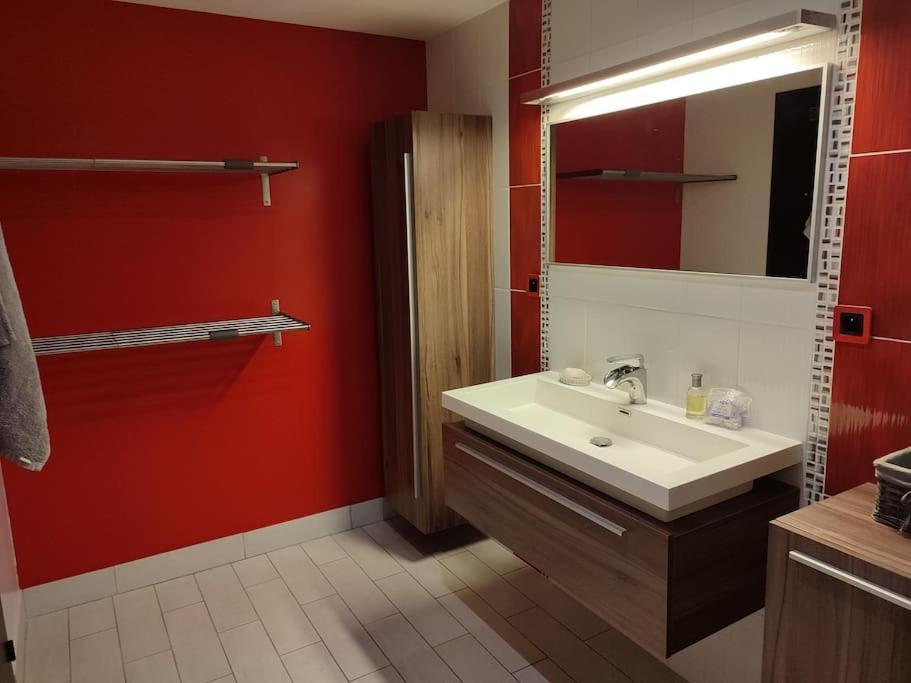 Апартаменты Grand T2 Lumineux Viarme/Talensac Avec Parking Нант Экстерьер фото